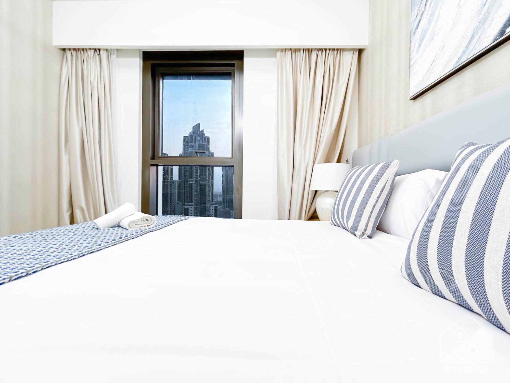 Luxury Burj Crown Downtown Balcony & View Apartment Dubai