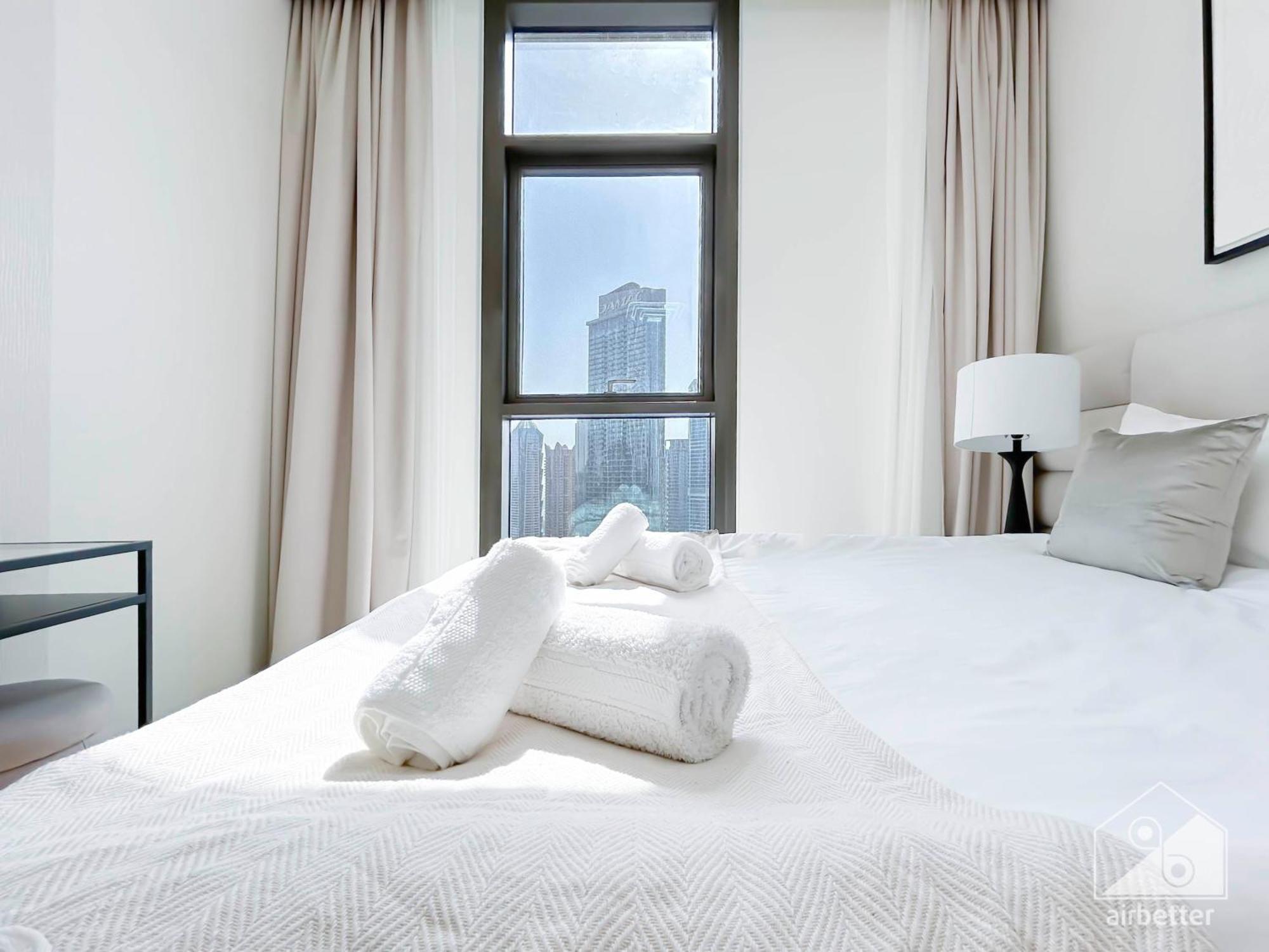 Luxury Burj Crown Downtown Balcony & View * Dubai