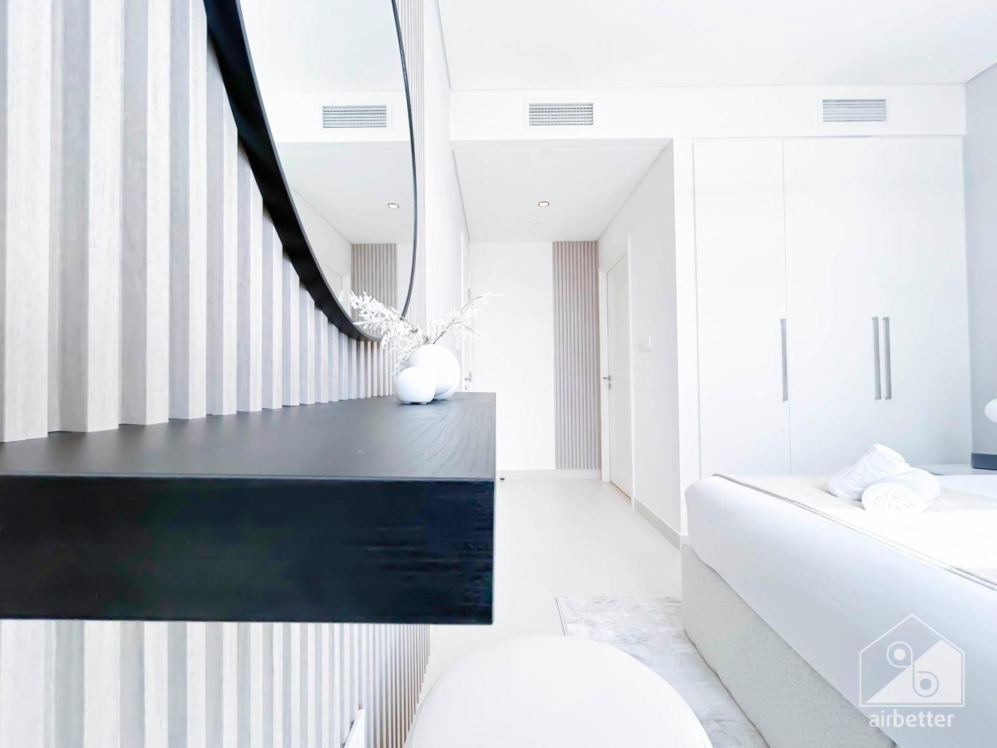 Luxury Burj Crown Downtown Balcony & View