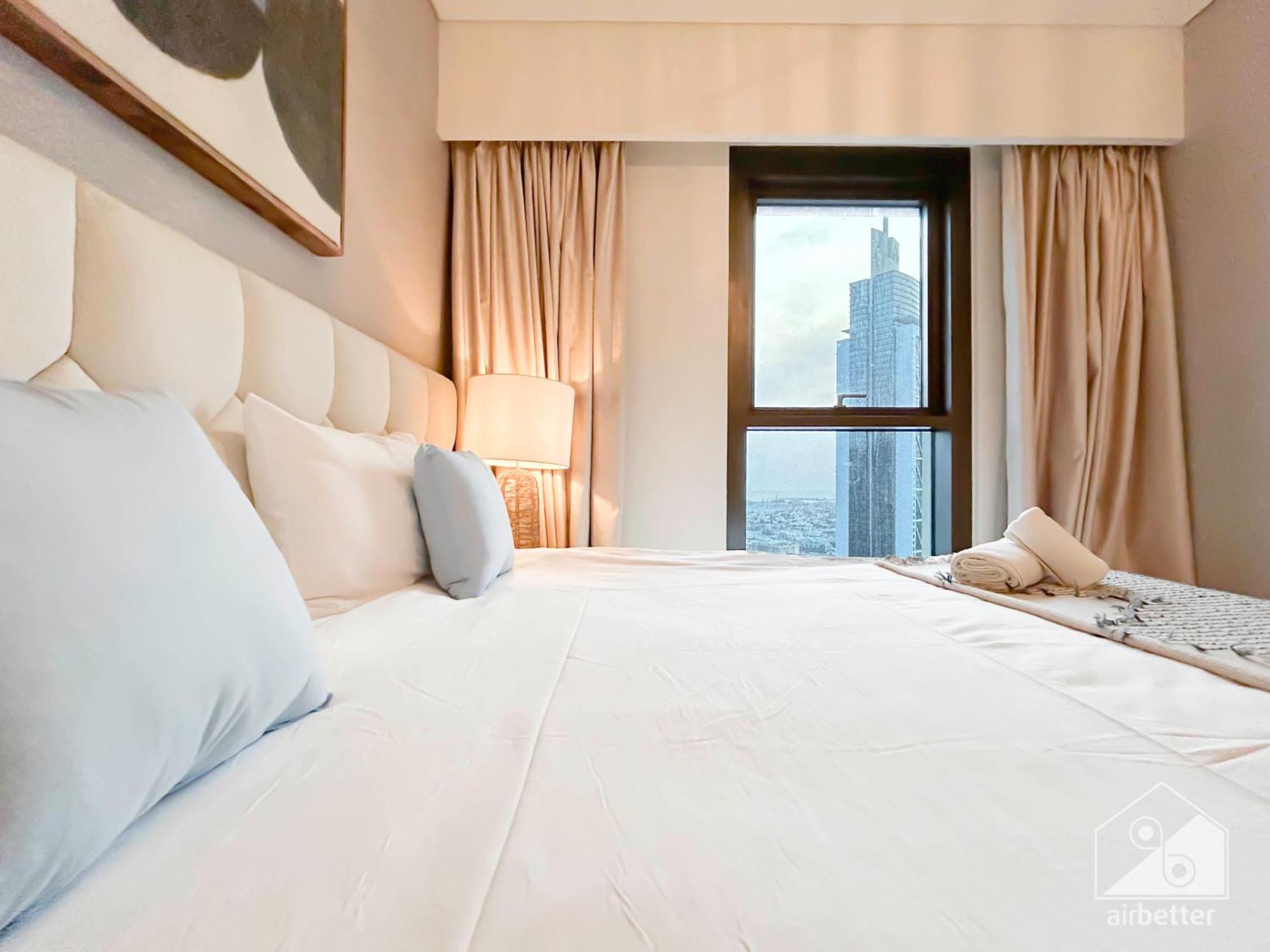Luxury Burj Crown Downtown Balcony & View Apartment